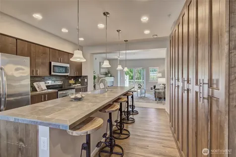 15720 Manor Way Lynnwood WA 98087