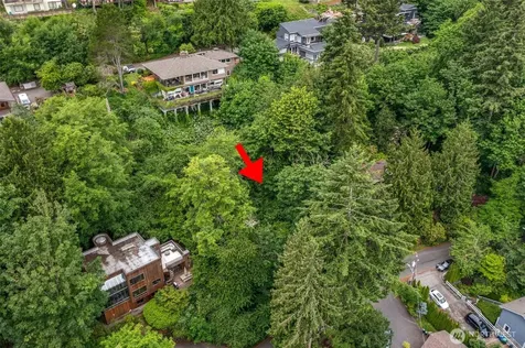 13737 41st Avenue NE Seattle WA 98125
