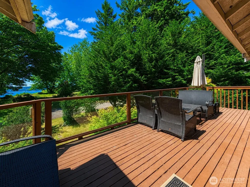 79 G Mukilteo Way Hat Island WA 98206