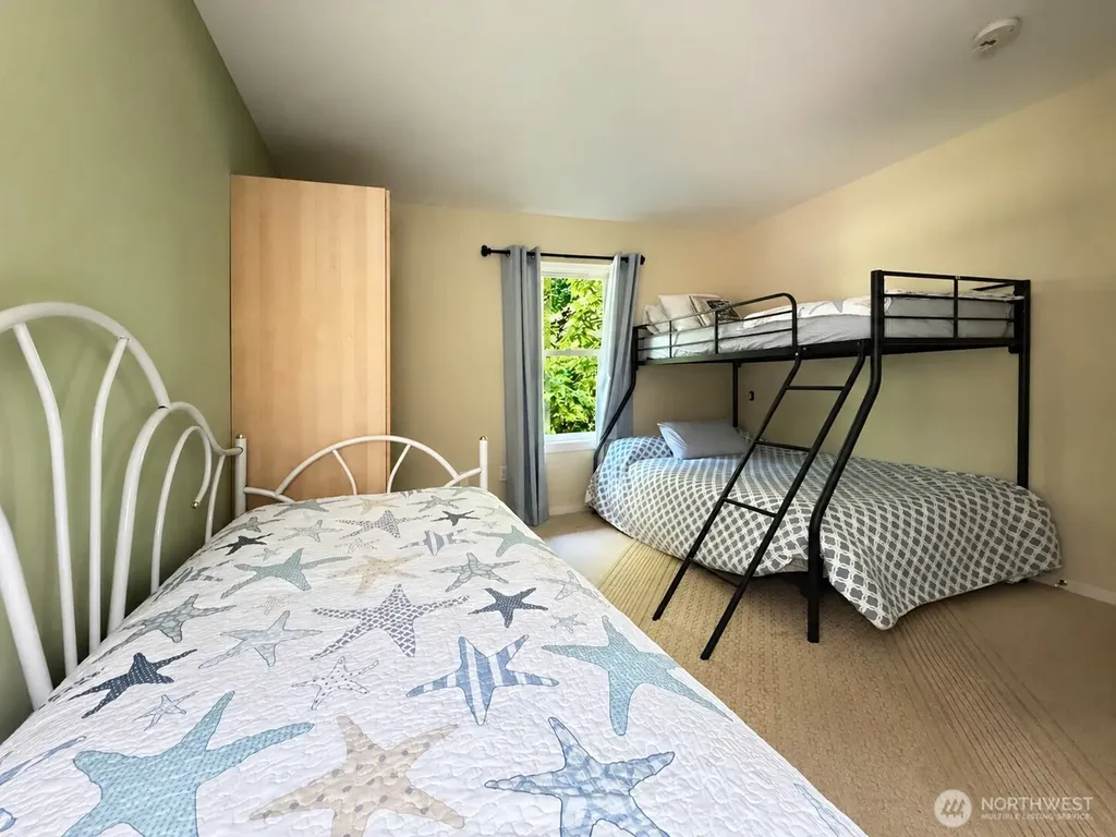 79 G Mukilteo Way Hat Island WA 98206
