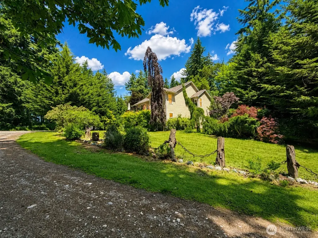 79 G Mukilteo Way Hat Island WA 98206