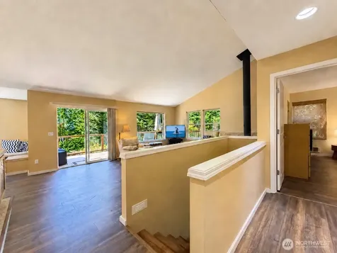 79 G Mukilteo Way Hat Island WA 98206