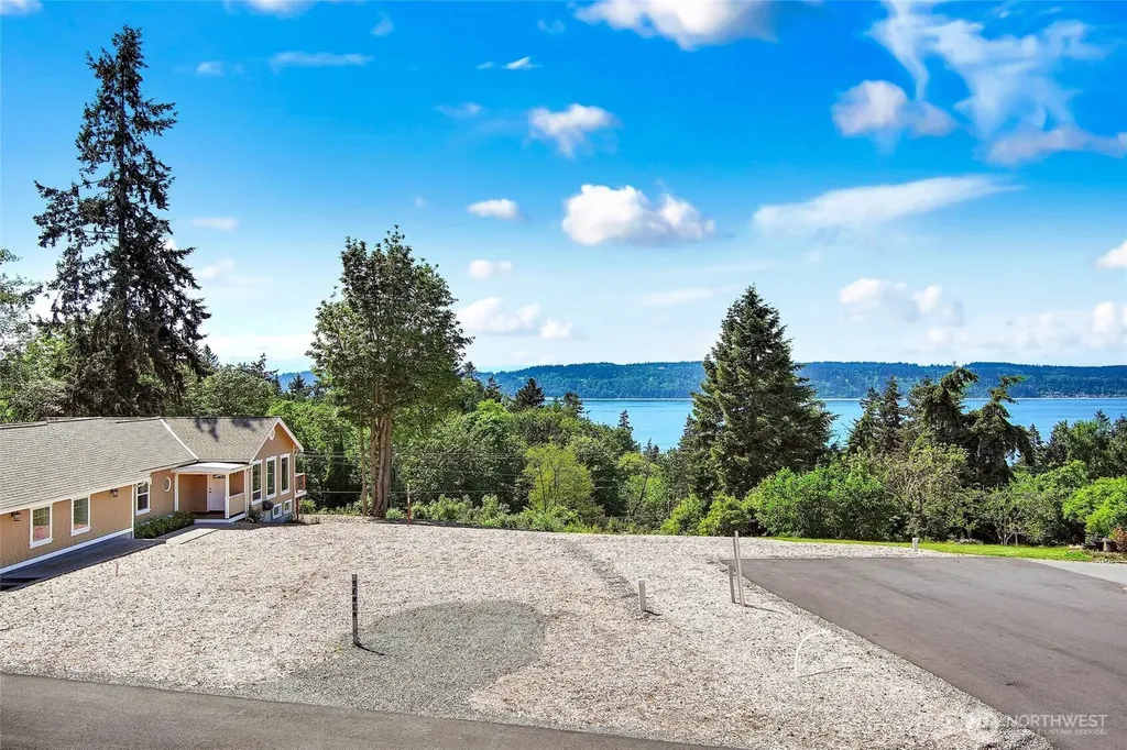 507 11th Street Mukilteo WA 98275