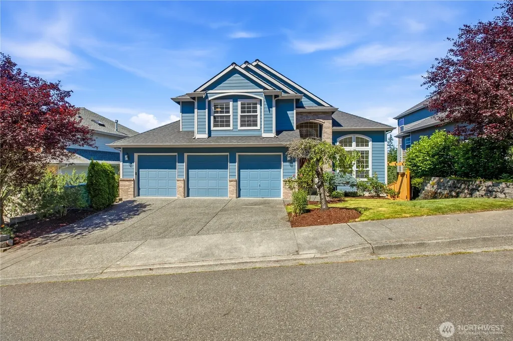 19718 12th Avenue W Lynnwood WA 98036