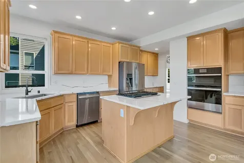 19718 12th Avenue W Lynnwood WA 98036