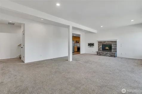 19718 12th Avenue W Lynnwood WA 98036
