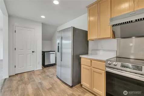 19718 12th Avenue W Lynnwood WA 98036