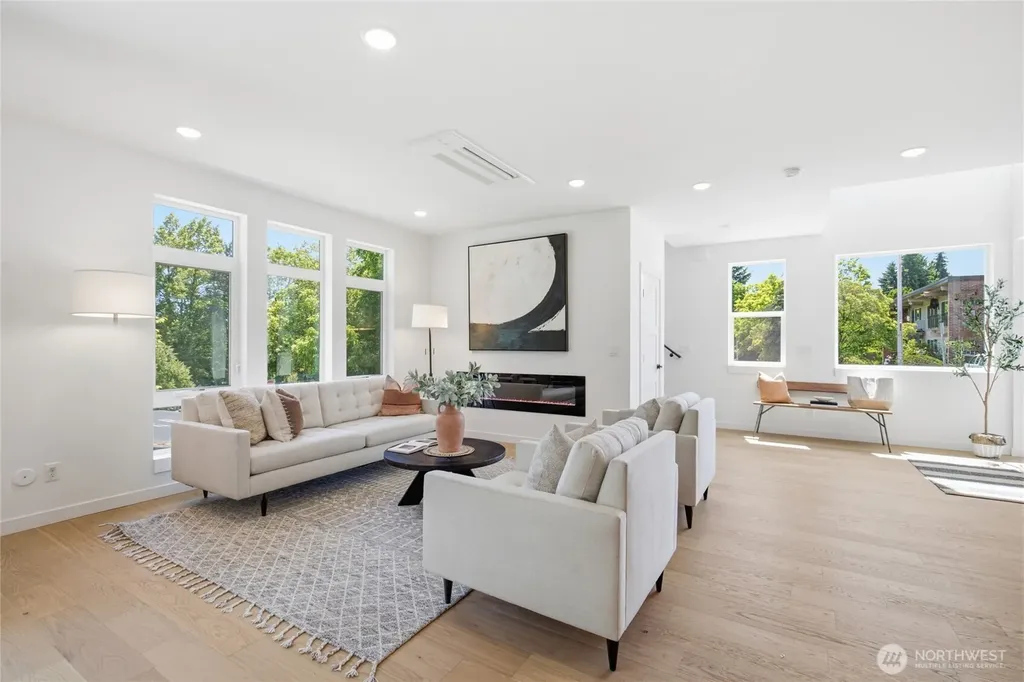 5720 NE 65th Street Seattle WA 98115