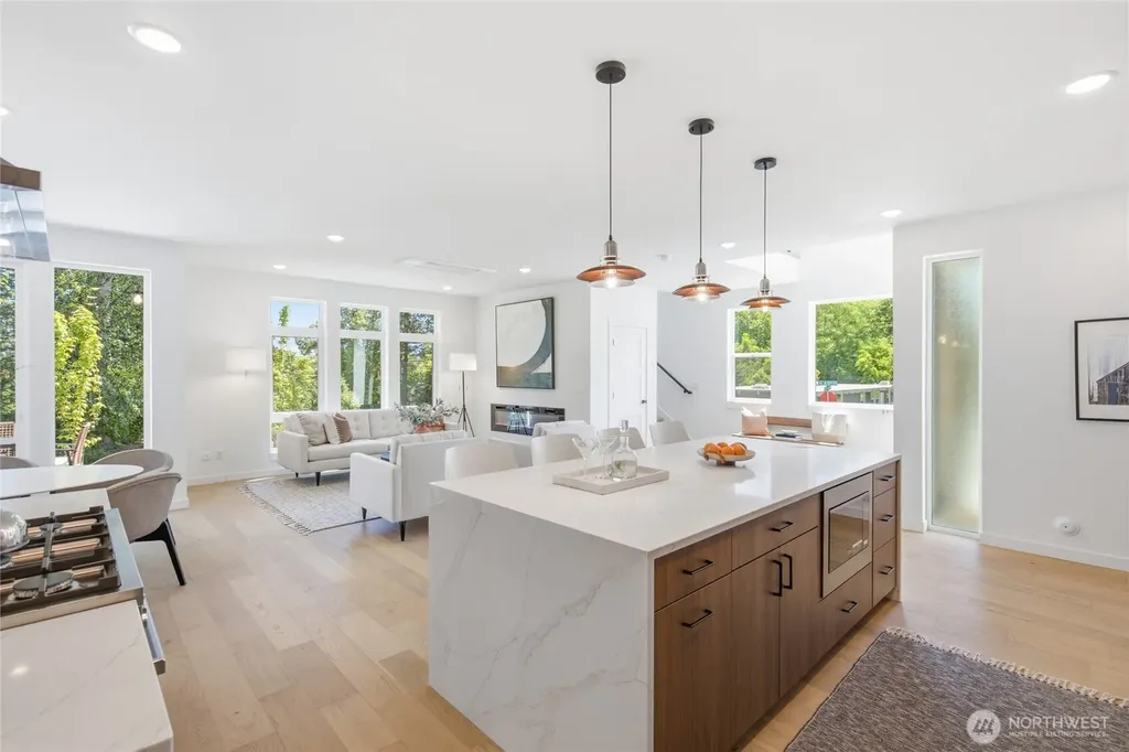 5720 NE 65th Street Seattle WA 98115