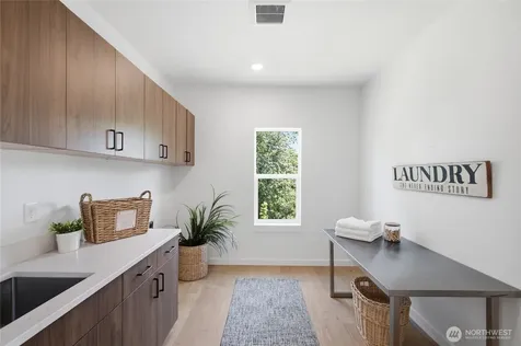 5720 NE 65th Street Seattle WA 98115