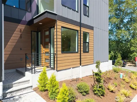 5720 NE 65th Street Seattle WA 98115