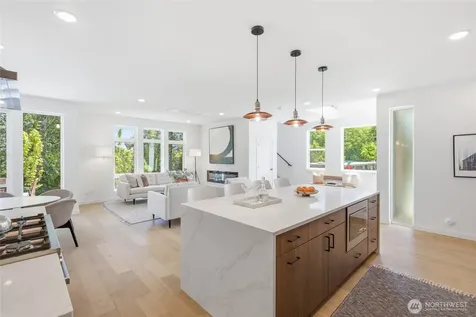 5720 NE 65th Street Seattle WA 98115