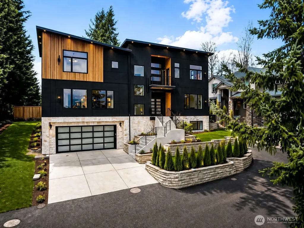 3695 122nd Avenue SE Bellevue WA 98006