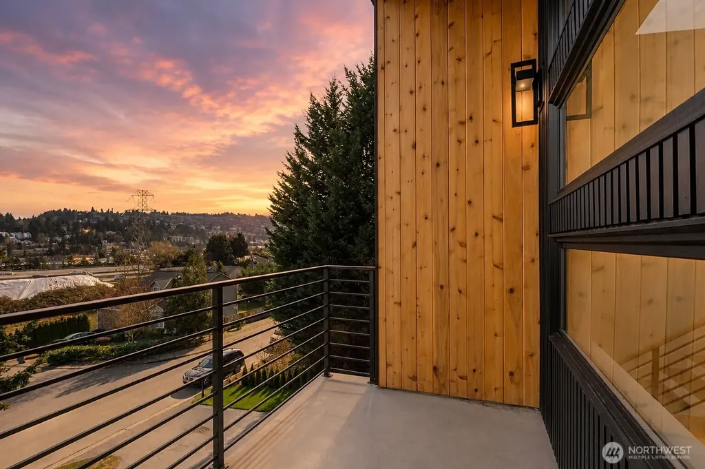 3695 122nd Avenue SE Bellevue WA 98006