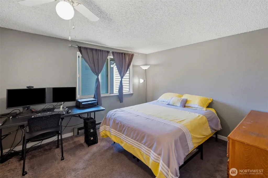4720 97th Avenue W University Place WA 98466