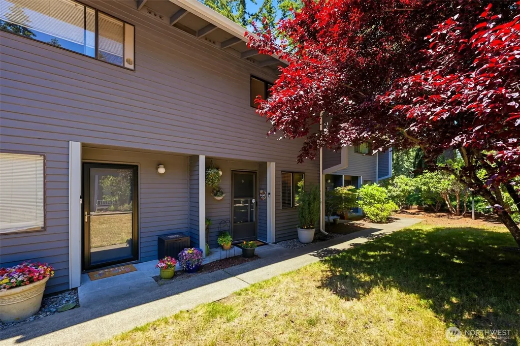 4720 97th Avenue W University Place WA 98466