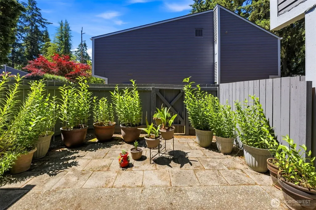 4720 97th Avenue W University Place WA 98466