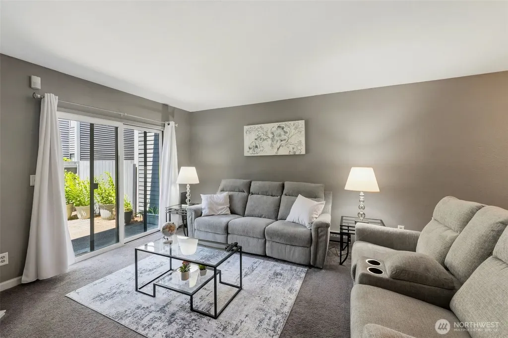 4720 97th Avenue W University Place WA 98466