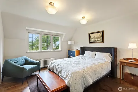 720 Belmont Avenue E Seattle WA 98102