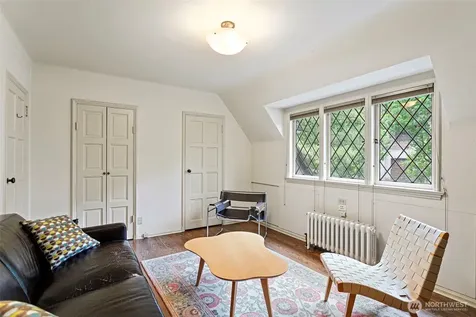 720 Belmont Avenue E Seattle WA 98102