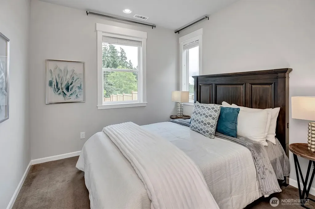 13712 SE 89th Street Newcastle WA 98059