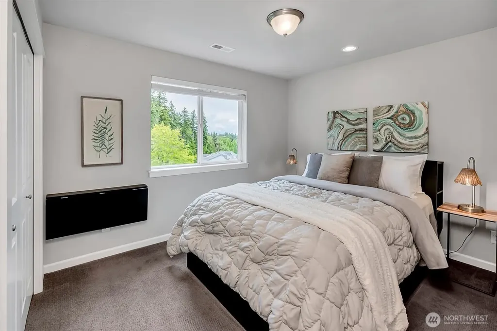 13712 SE 89th Street Newcastle WA 98059