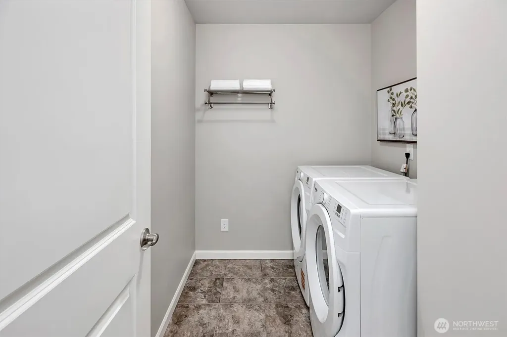 13712 SE 89th Street Newcastle WA 98059