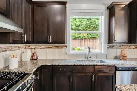 13712 SE 89th Street Newcastle WA 98059