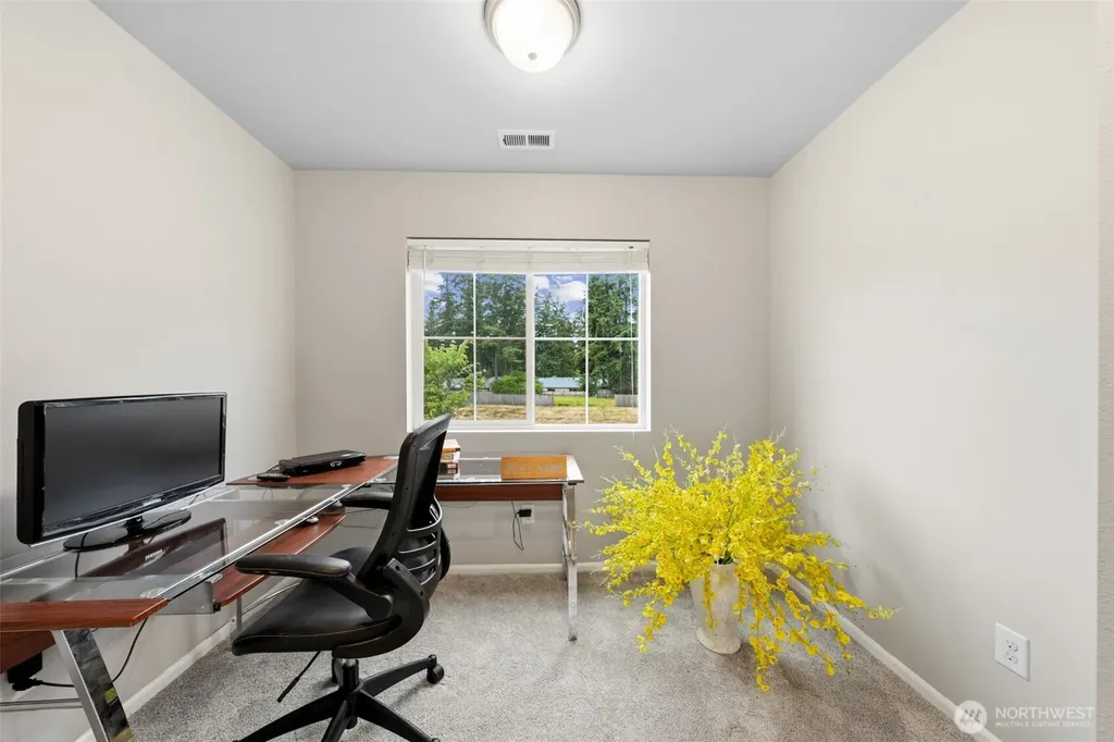 26814 195th Court SE Covington WA 98042