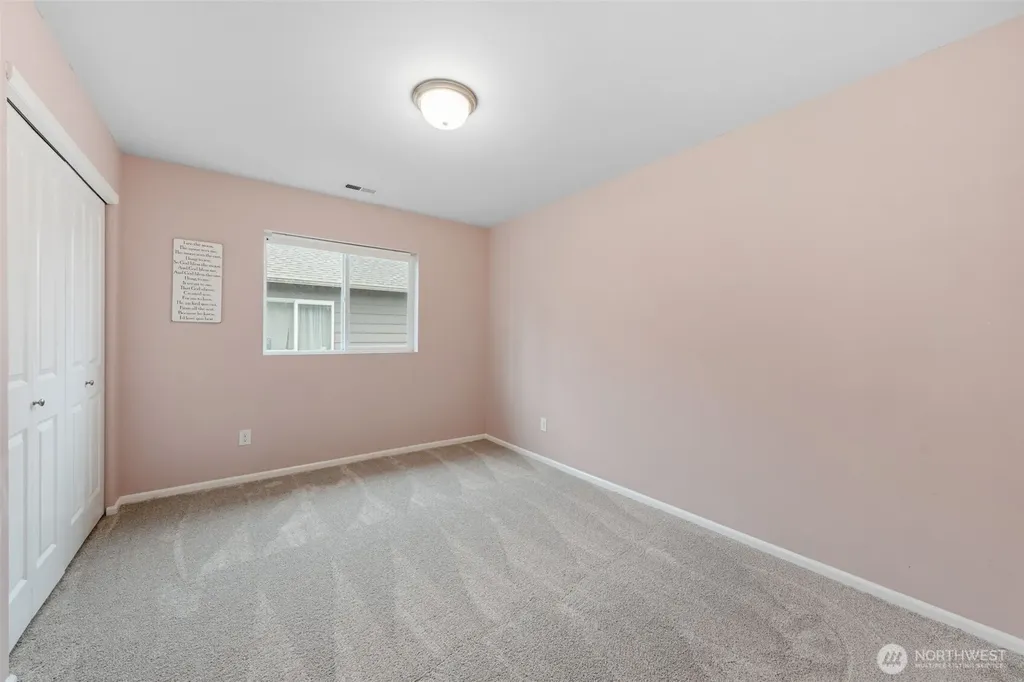 26814 195th Court SE Covington WA 98042