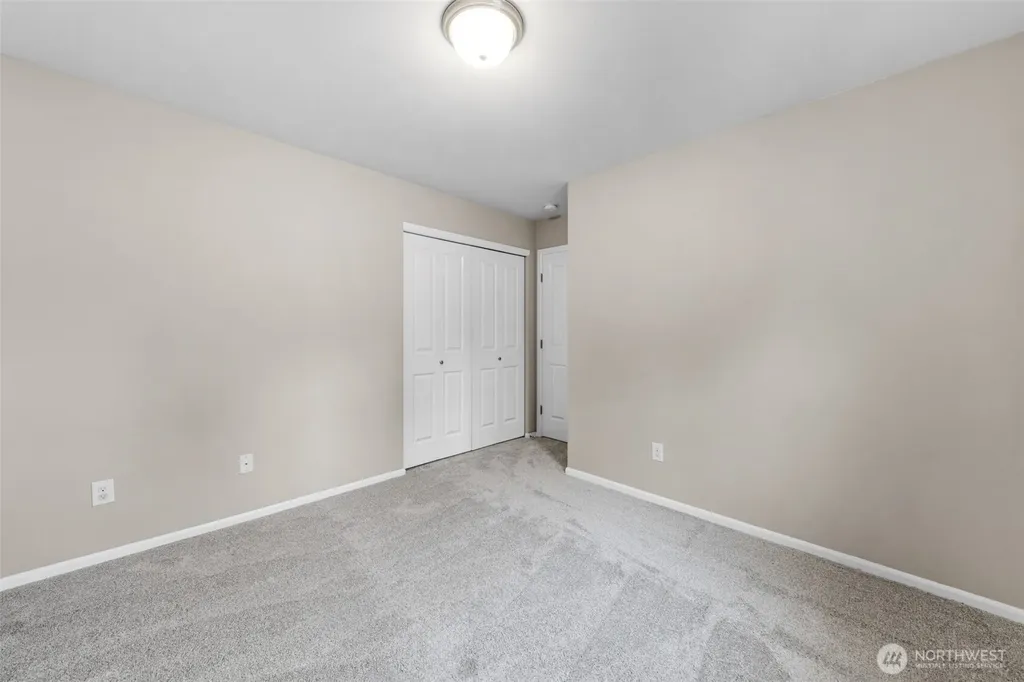 26814 195th Court SE Covington WA 98042