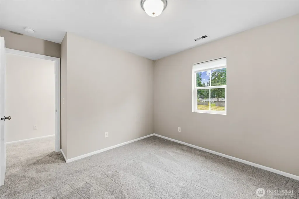 26814 195th Court SE Covington WA 98042