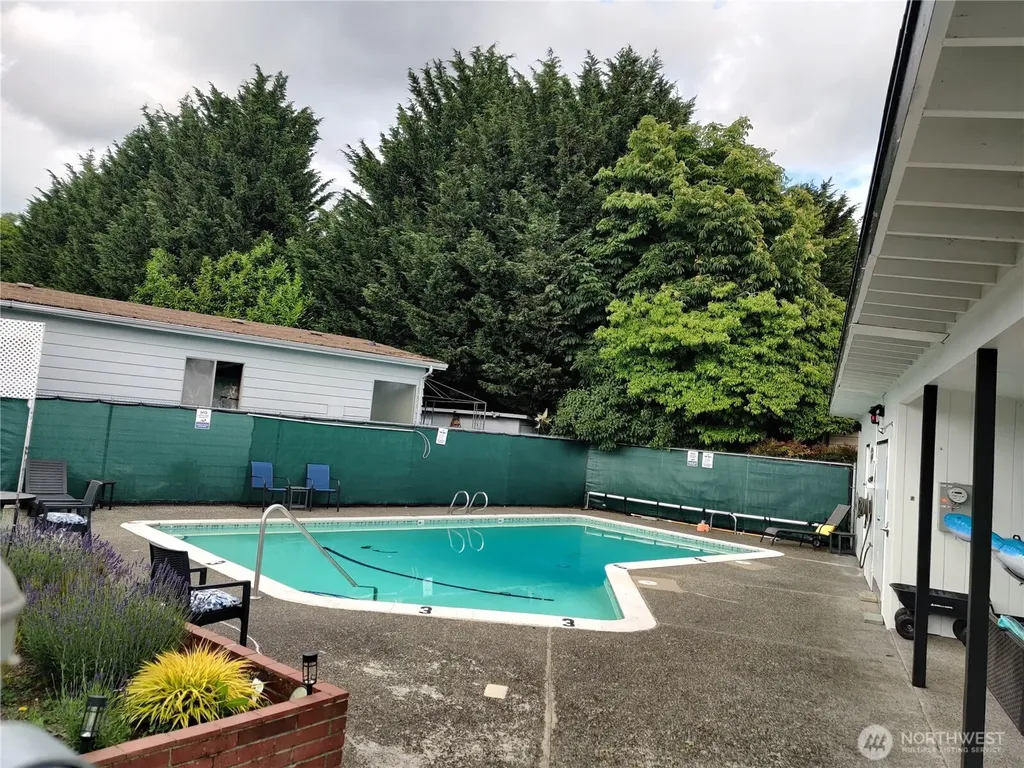 7031 NE 175th Street Kenmore WA 98028