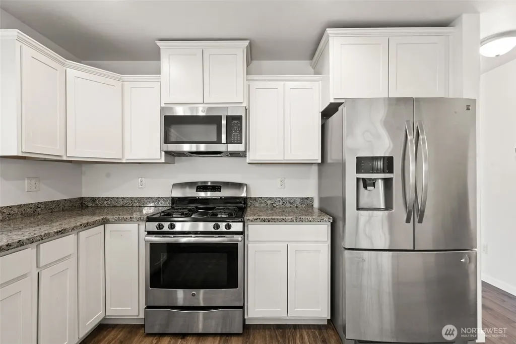 220 NE Tronson Circle Bremerton WA 98311