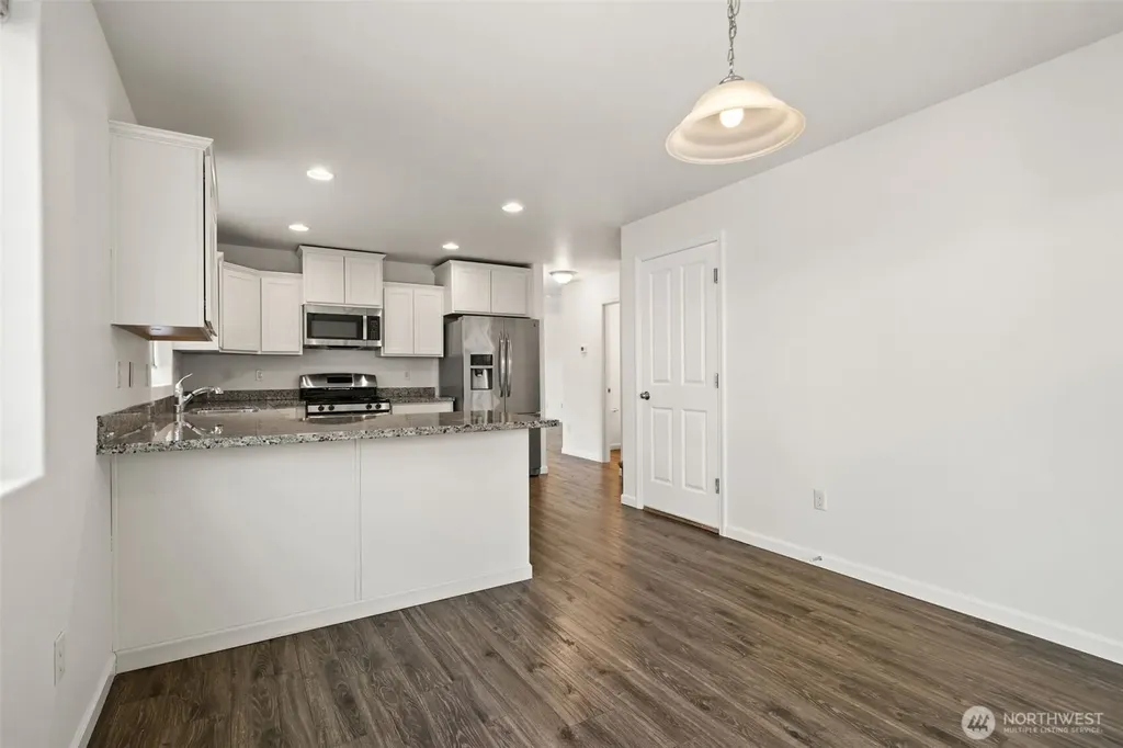 220 NE Tronson Circle Bremerton WA 98311
