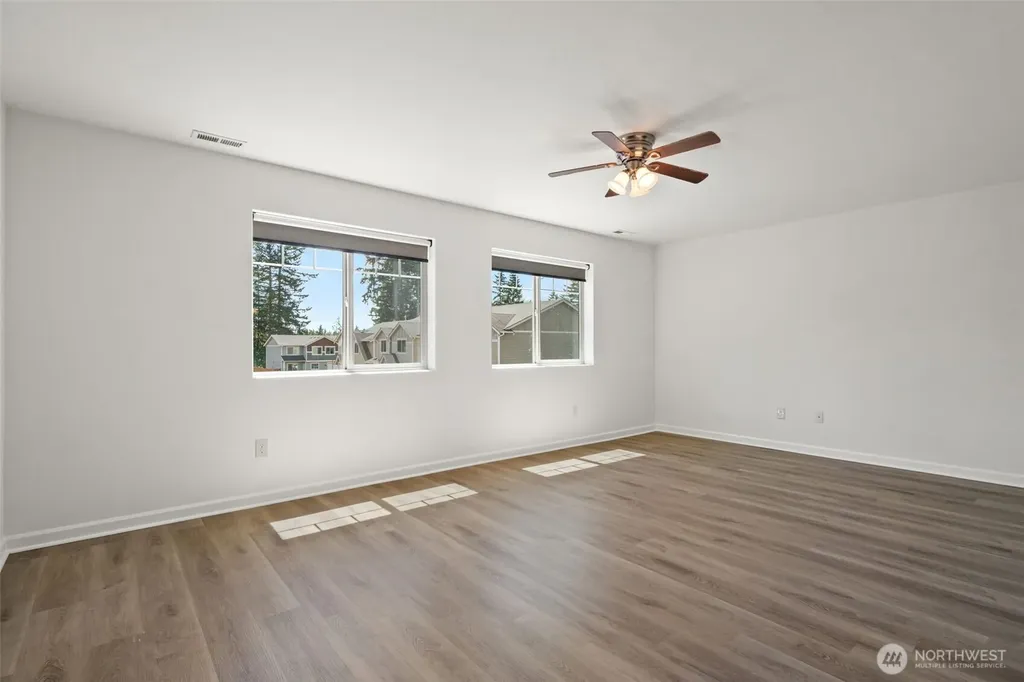 220 NE Tronson Circle Bremerton WA 98311