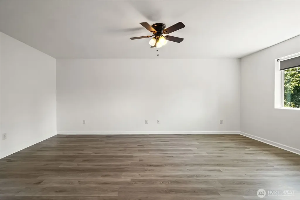 220 NE Tronson Circle Bremerton WA 98311