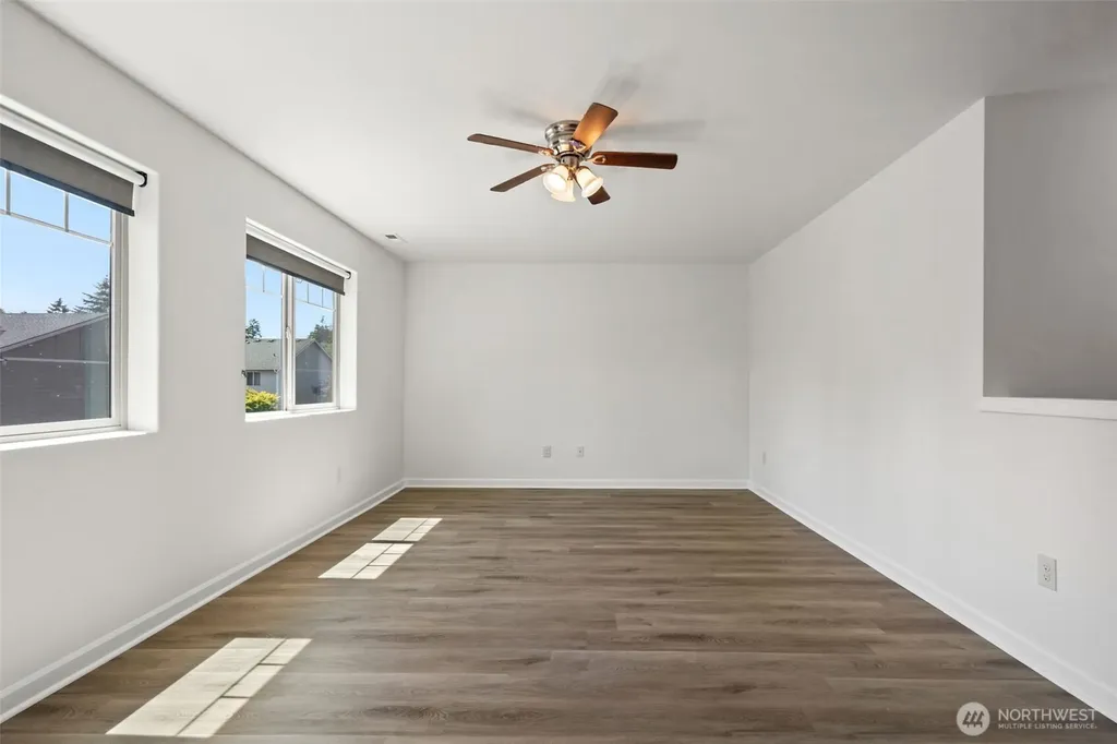220 NE Tronson Circle Bremerton WA 98311