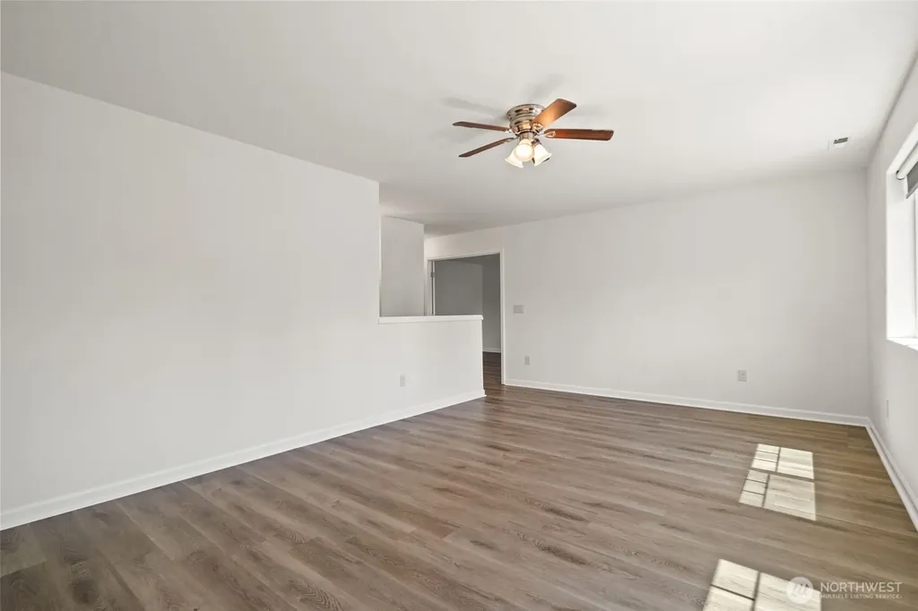 220 NE Tronson Circle Bremerton WA 98311