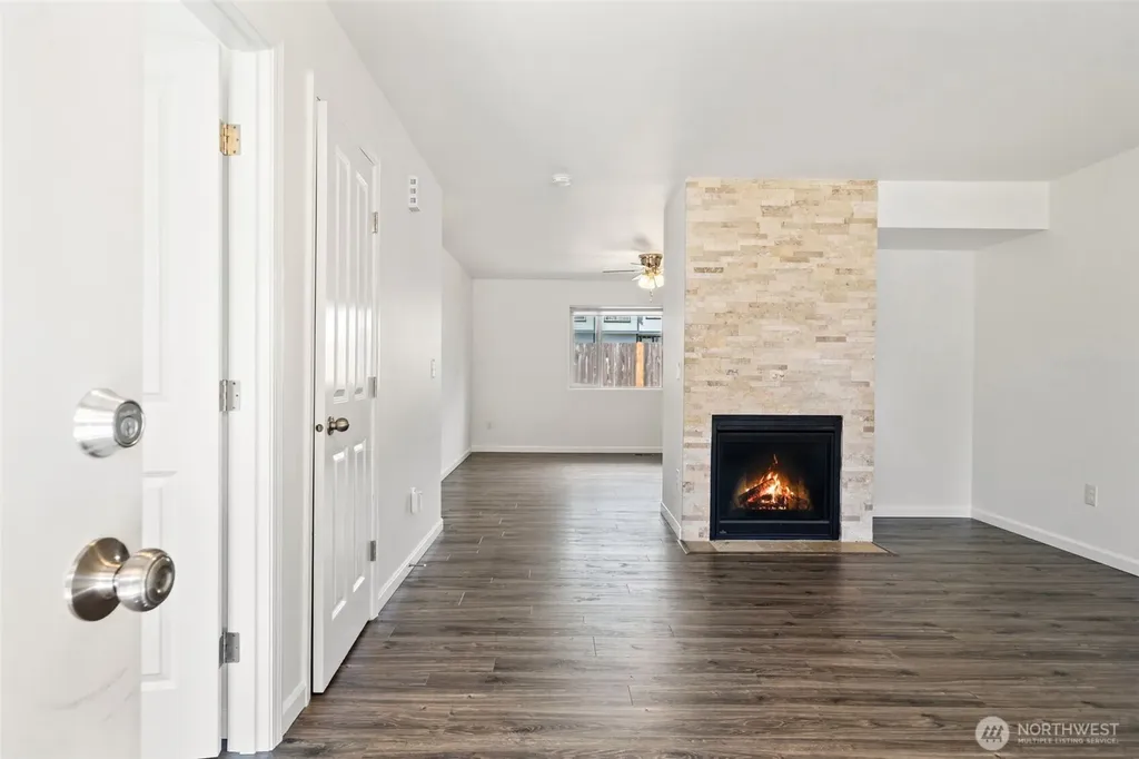 220 NE Tronson Circle Bremerton WA 98311