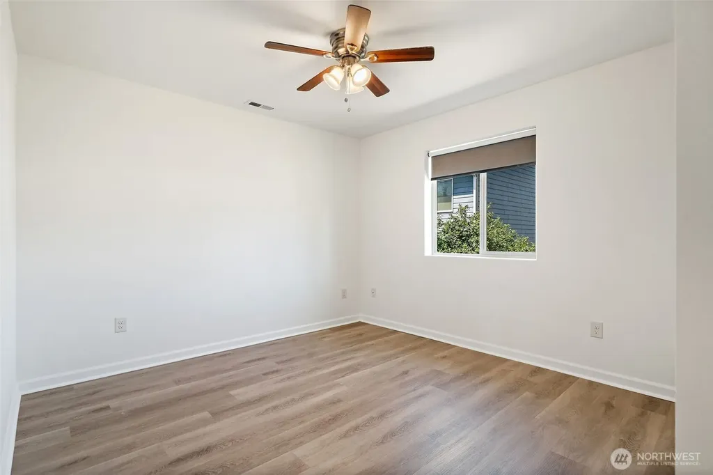 220 NE Tronson Circle Bremerton WA 98311