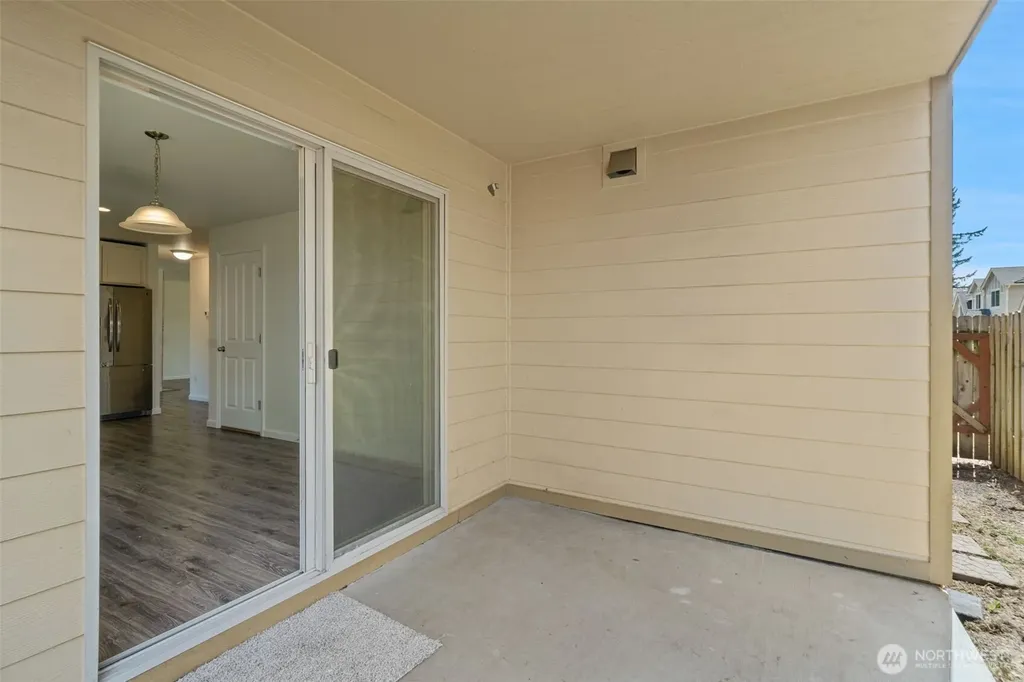 220 NE Tronson Circle Bremerton WA 98311