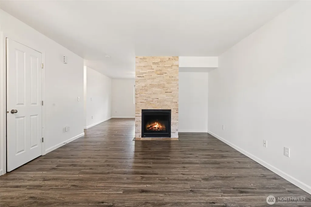 220 NE Tronson Circle Bremerton WA 98311