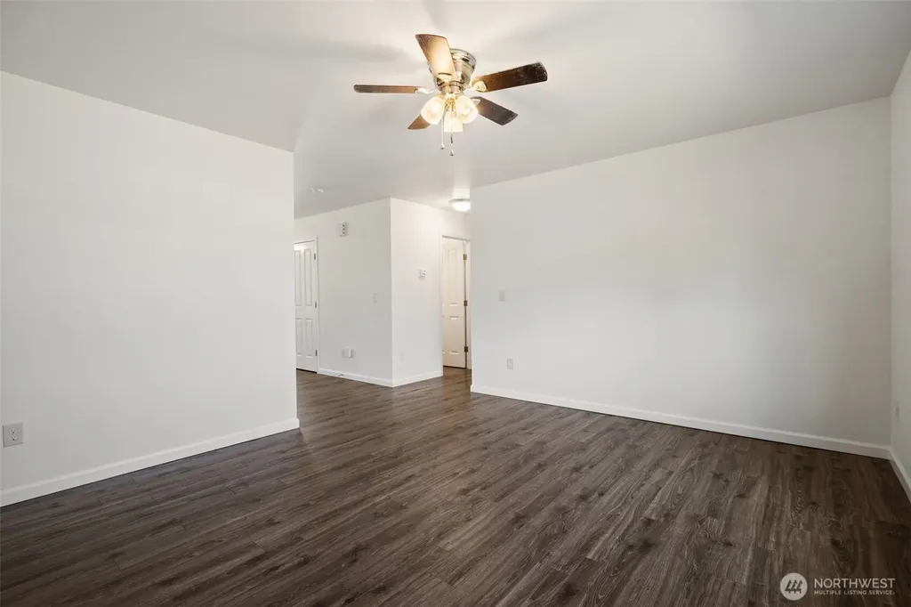 220 NE Tronson Circle Bremerton WA 98311