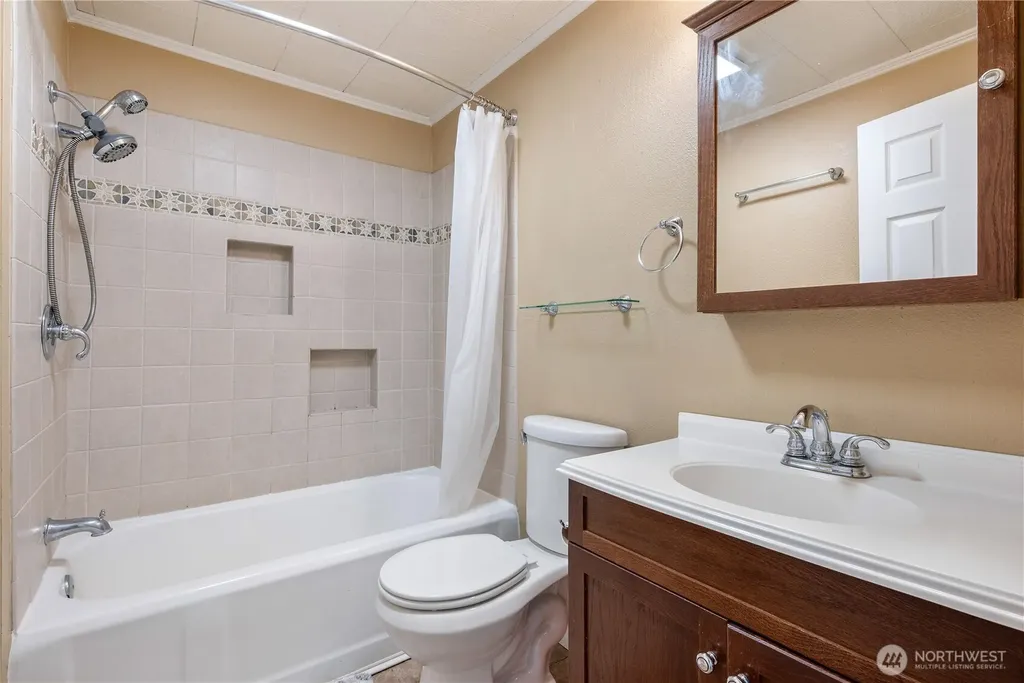 508 4th Avenue SW Castle Rock WA 98611