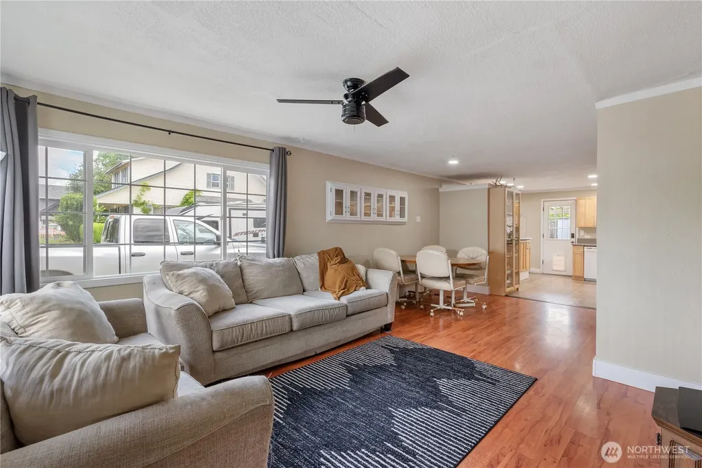 508 4th Avenue SW Castle Rock WA 98611
