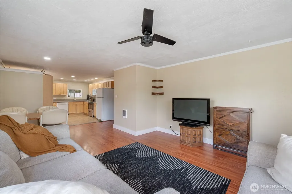508 4th Avenue SW Castle Rock WA 98611