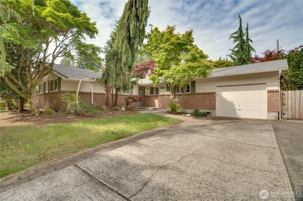 1602 S Winnifred Street Tacoma WA 98465