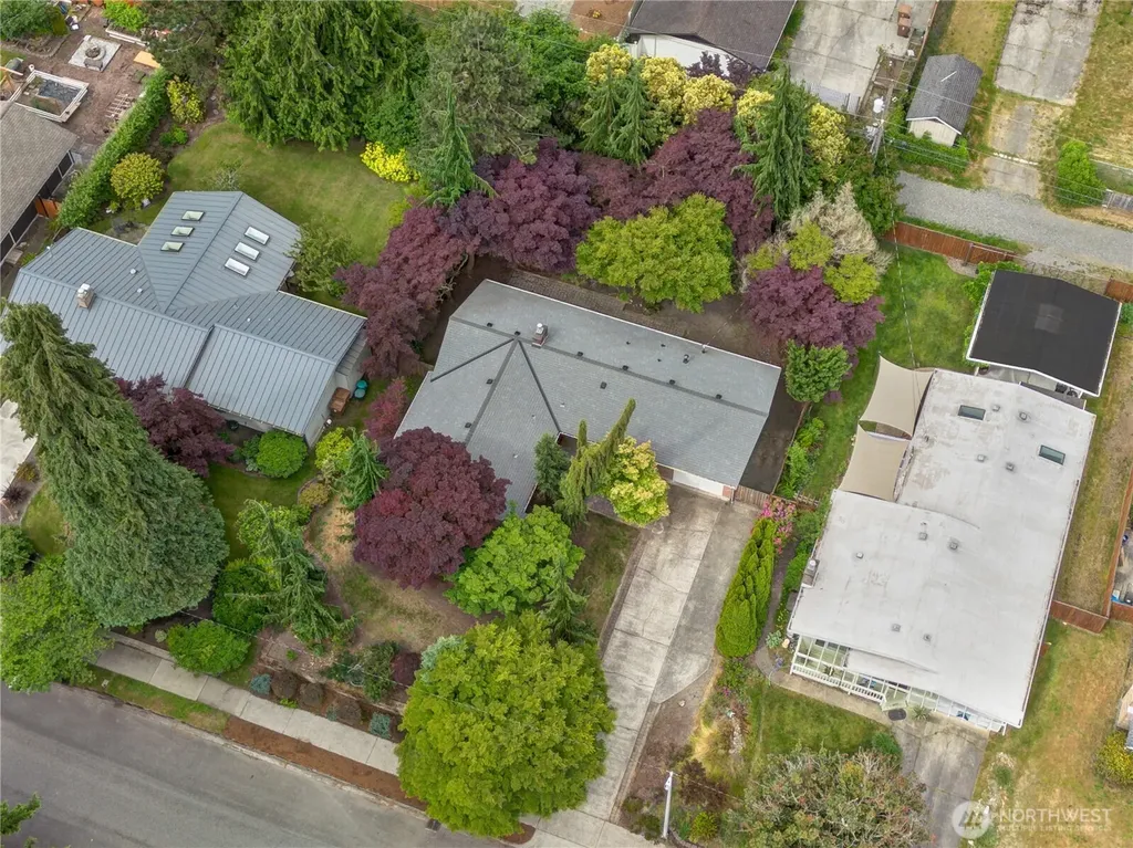 1602 S Winnifred Street Tacoma WA 98465
