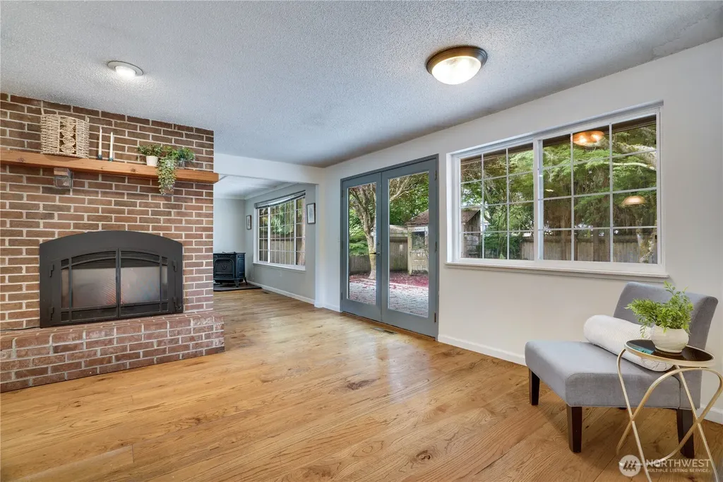 1602 S Winnifred Street Tacoma WA 98465